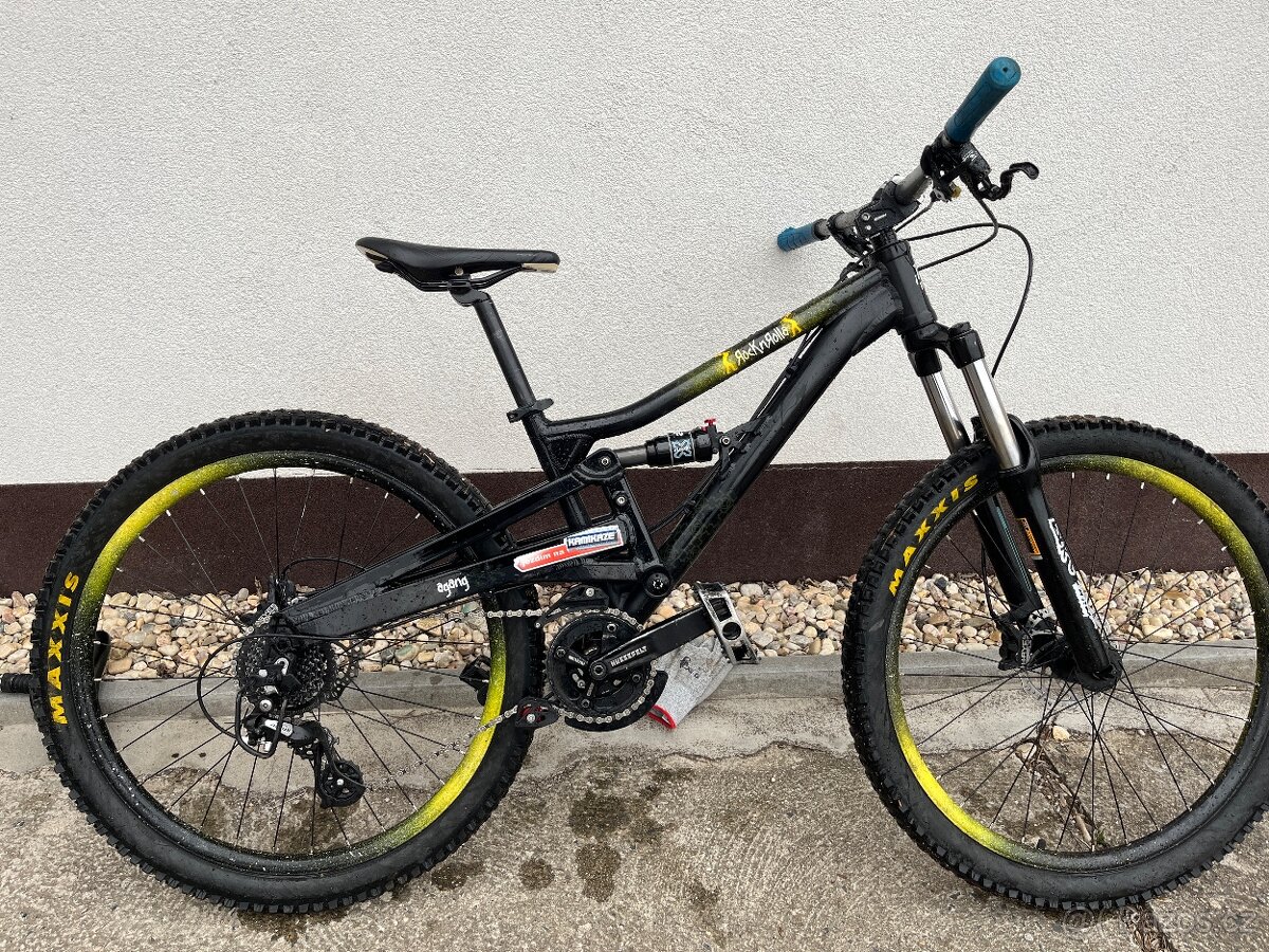 Celoodpružené sjezdové/dirt kolo agang rocknrolla
