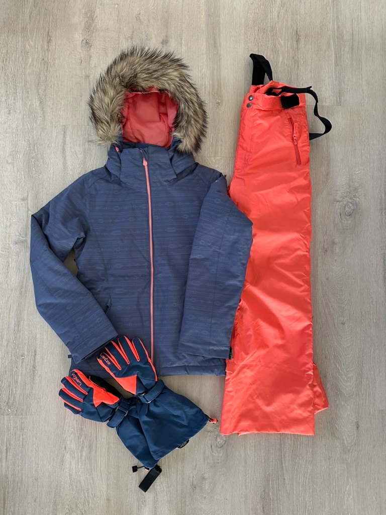 Lyžařská souprava ROXY na 14 let