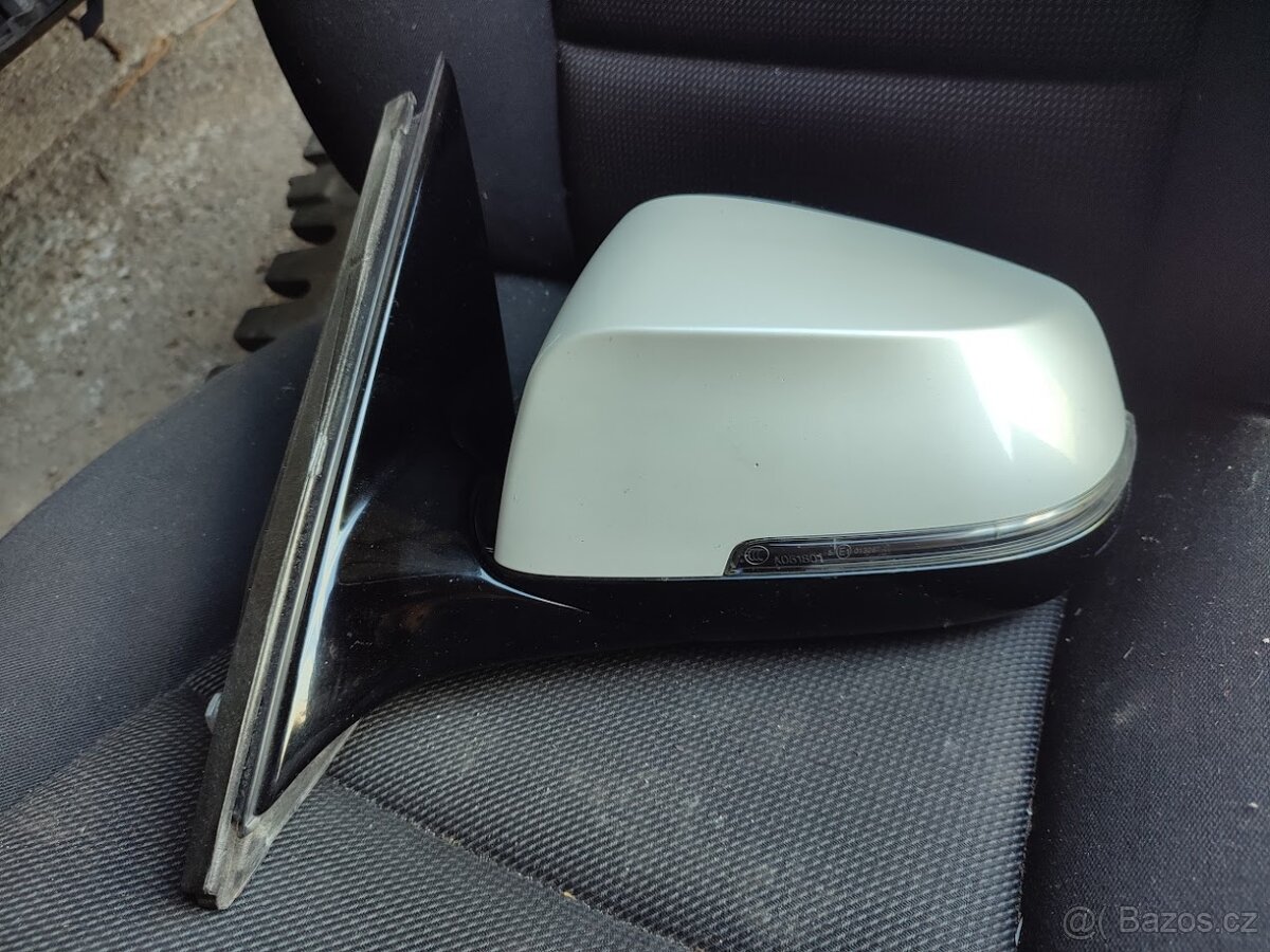 BMW F10 F11 LCI zrcátko zrcátka Facelift komplet