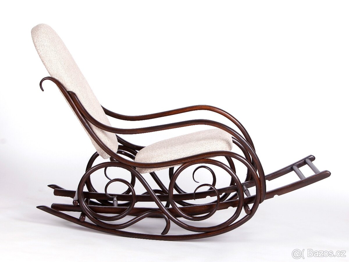 Prvorepublikové houpací křeslo THONET.