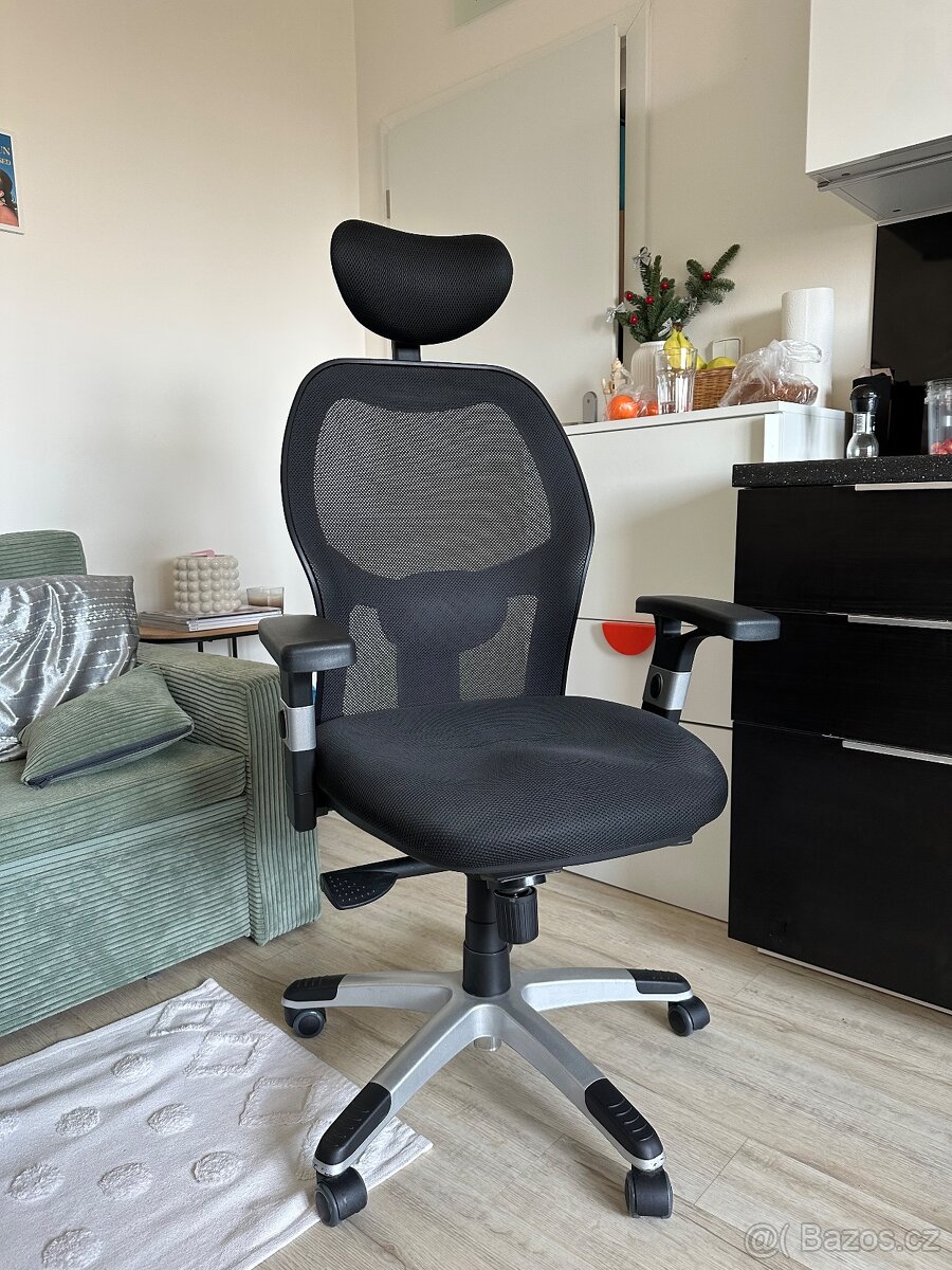 Kancelářská židle - anatomická