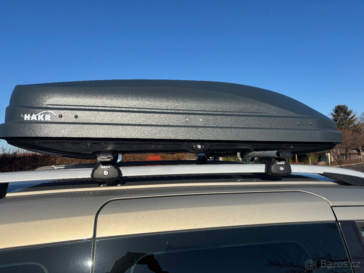 Střešní box HAKR Magic line 370