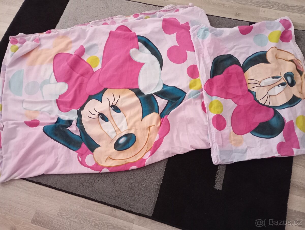 povleceni minnie a trollove