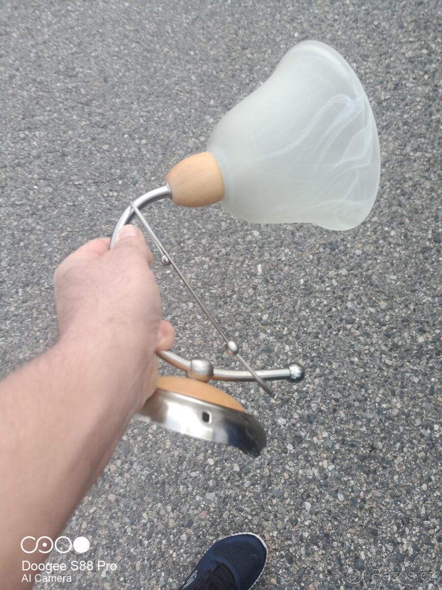 Prodám nástěnné světlo...