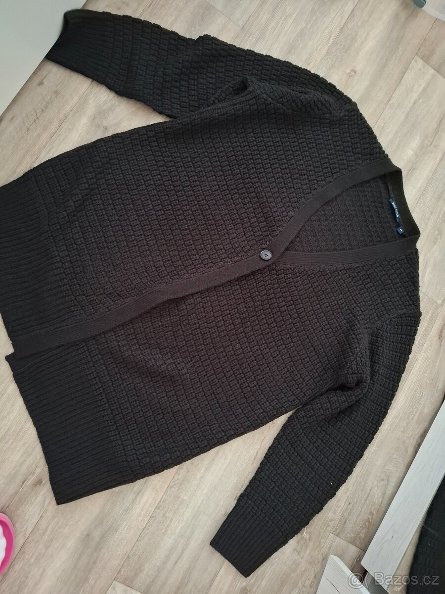 Černý svetr BLUE SEVEN