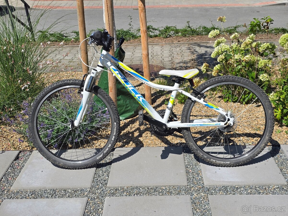 Rock Machine Surge 24" White