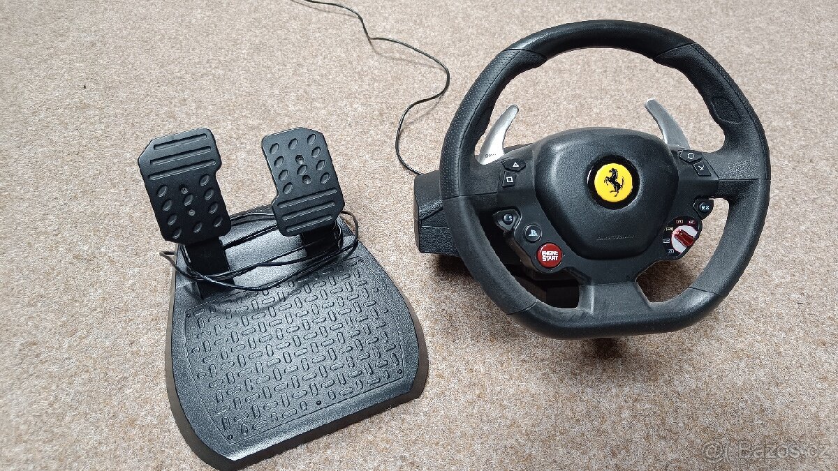 Volant pro PS4/5, PC - Thrustmaster T80 Ferrari