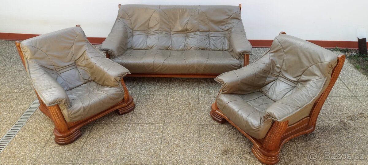 Rustikální sedací souprava, gauč+ 2 křesla, kůže, masív