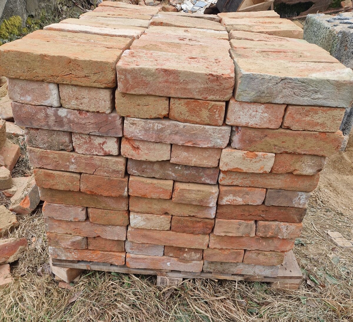 Staré cihly