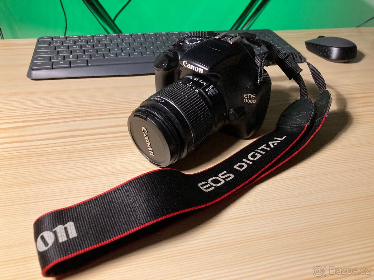 Canon EOS 1100D + brašna