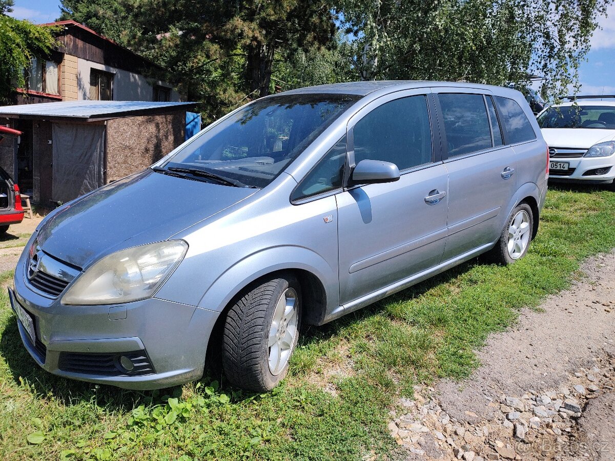 Opel Zafira B 19CDTI 88kw 2006