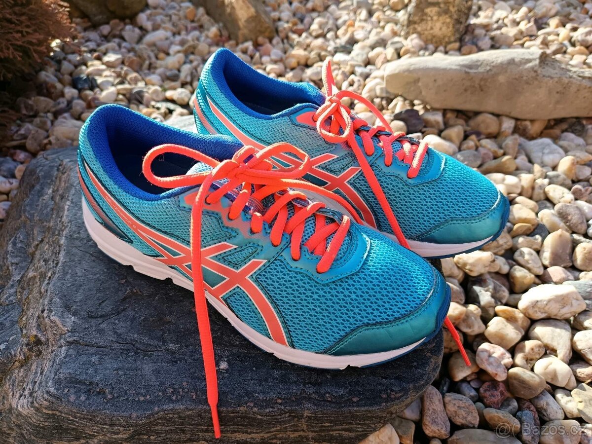 sportovní boty tenisky Asics