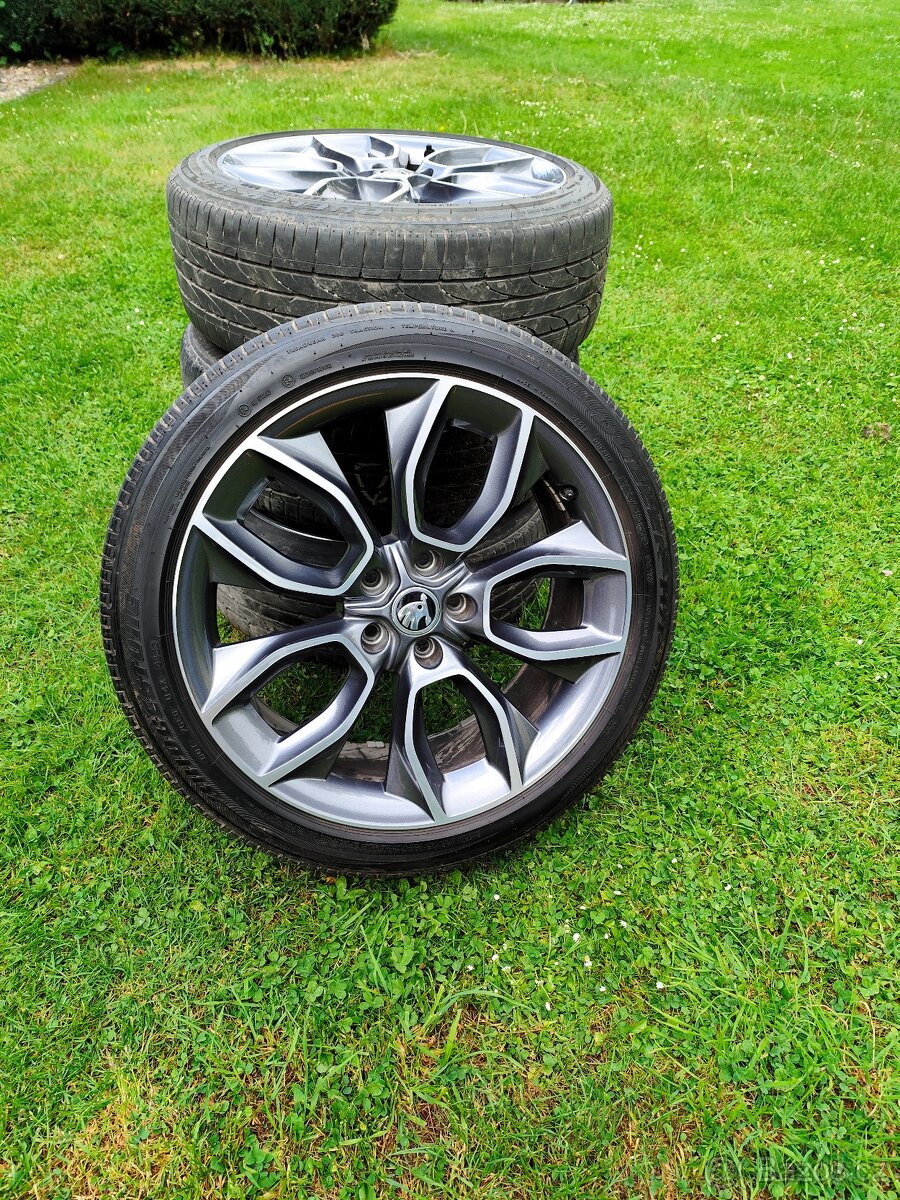 ALU kola org.Škoda Crater 5x112 r 19