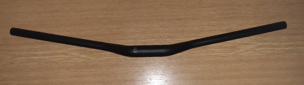 BBB řidítka 760mm, 31.8
