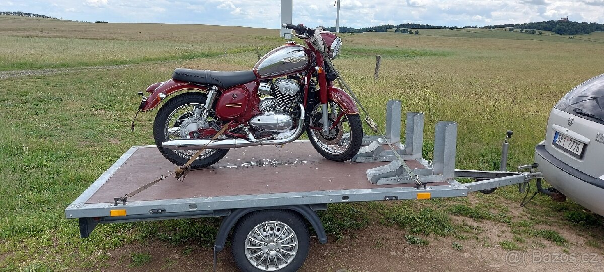 Jawa 300 CL.