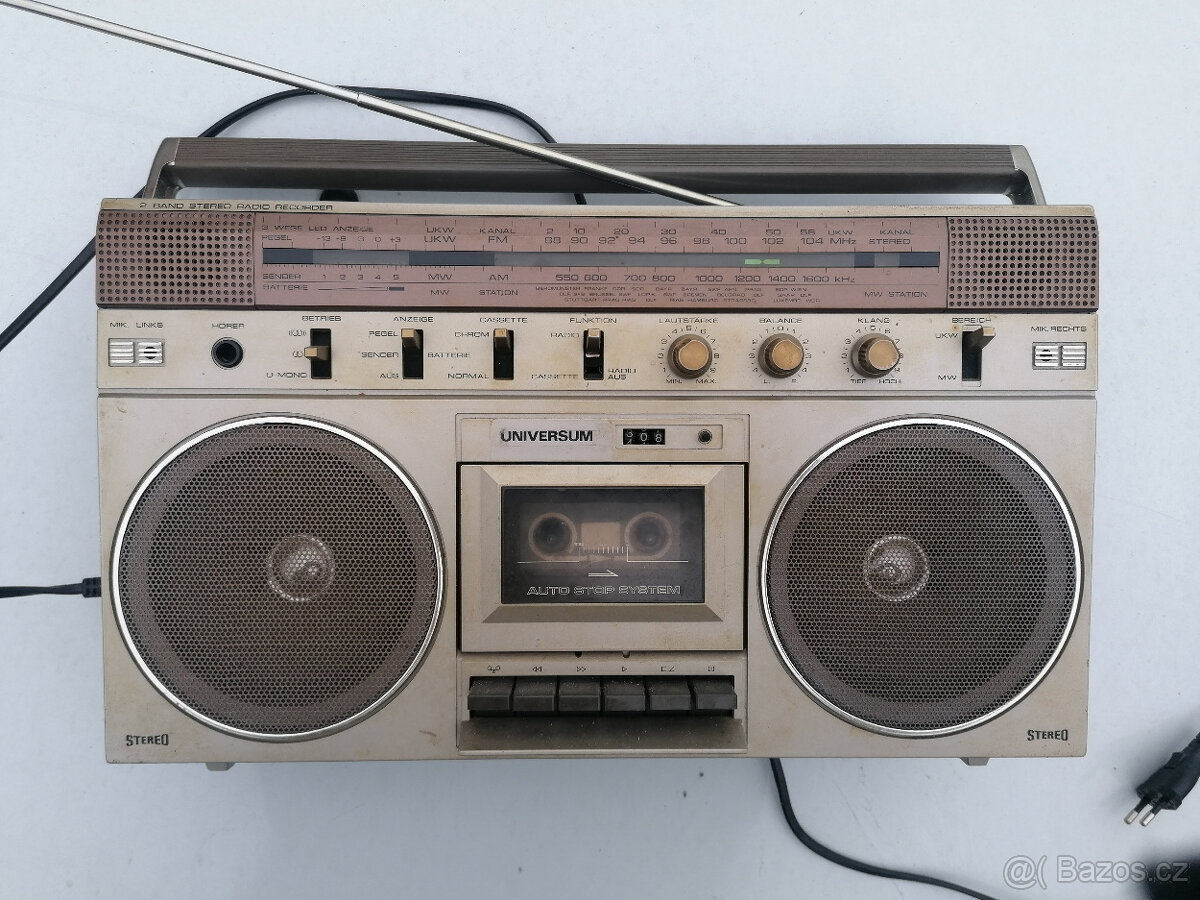 radiomagnetofon