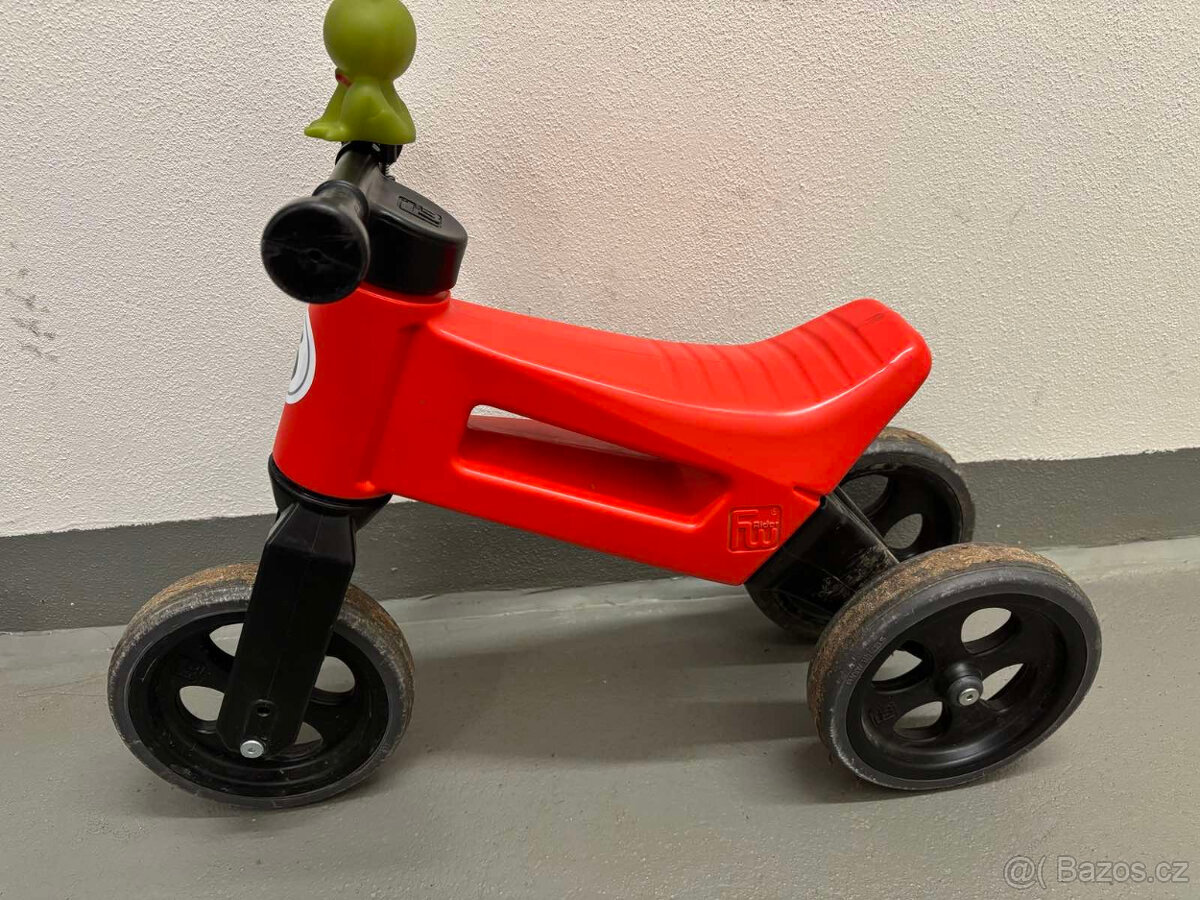 Odrážedlo Teddies Funny Wheels Sport 2v1 červené
