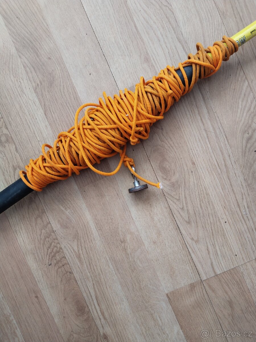 Magnet fishing