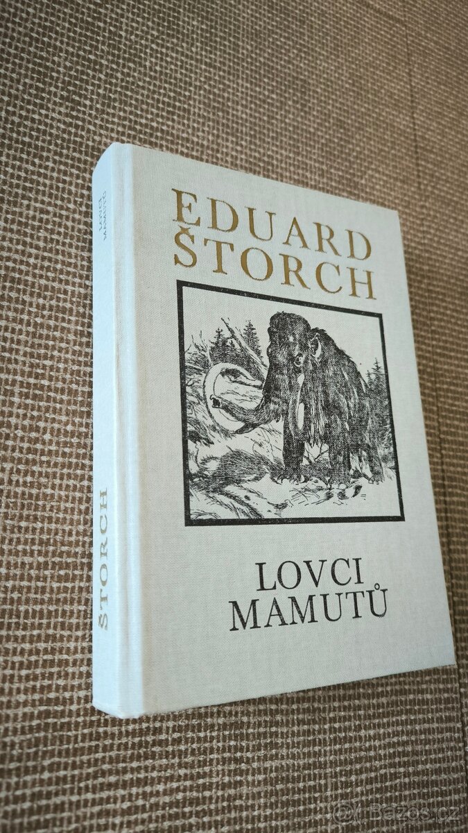 Kniha Lovci mamutů, Psohlavci, Zapadlí vlastenci