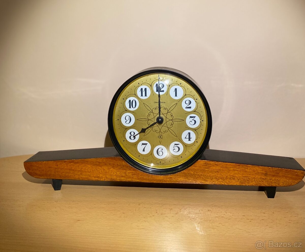 Krbové hodiny Jantar