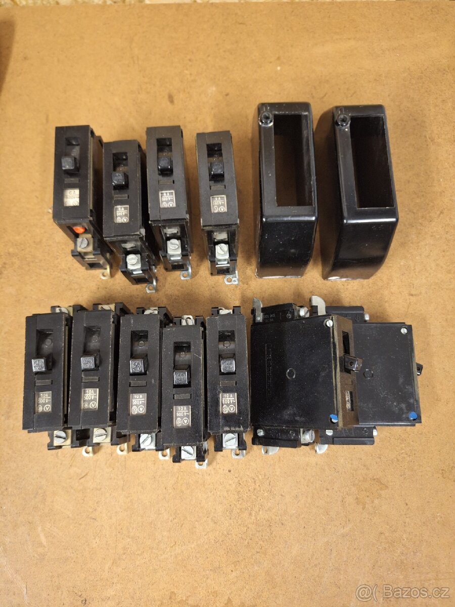 Starý bakelitový jistič jednopólový 6A