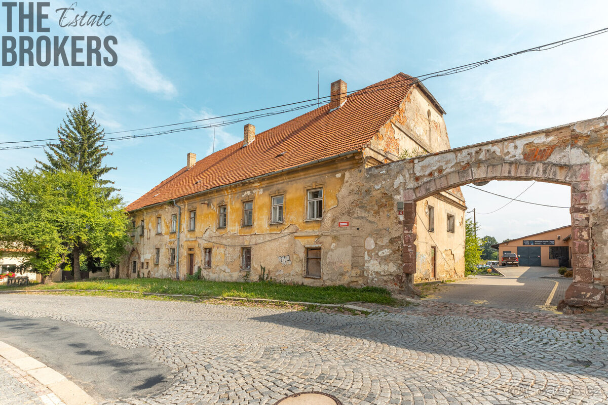 Prodej domu před rekonstrukcí, 579 m2, Kostelec nad Černými 