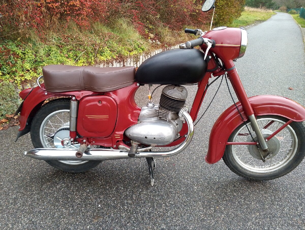 Jawa 250/353 s TP