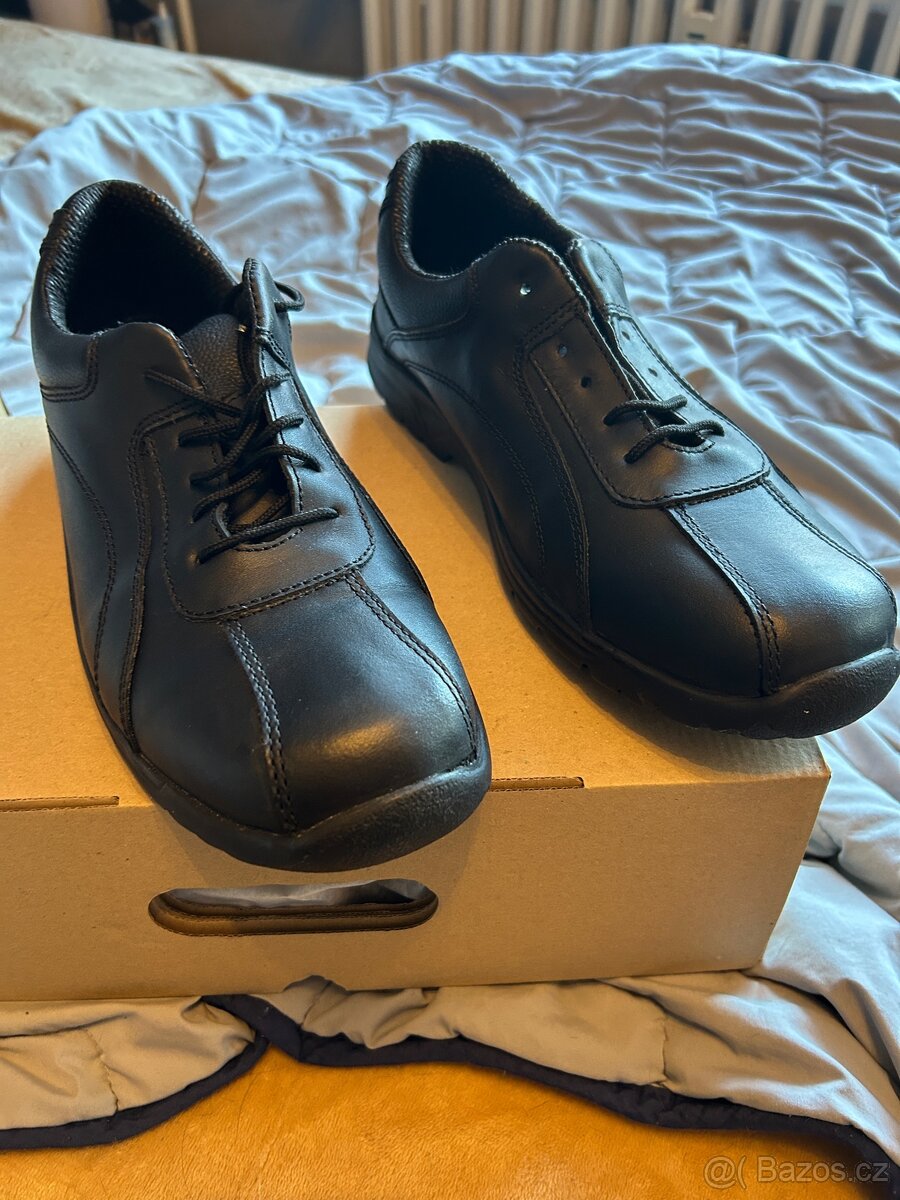 S10561 DELTA 4 - polobotka vycházková Prabos