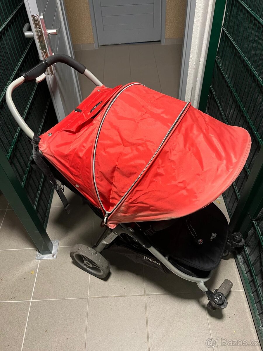 Sportovní kočárek Valco SNAP