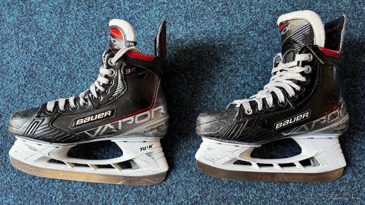 BAZAR - HRÁČSKÉ HOKEJOVÉ BRUSLE BAUER VAPOR 3X INT.