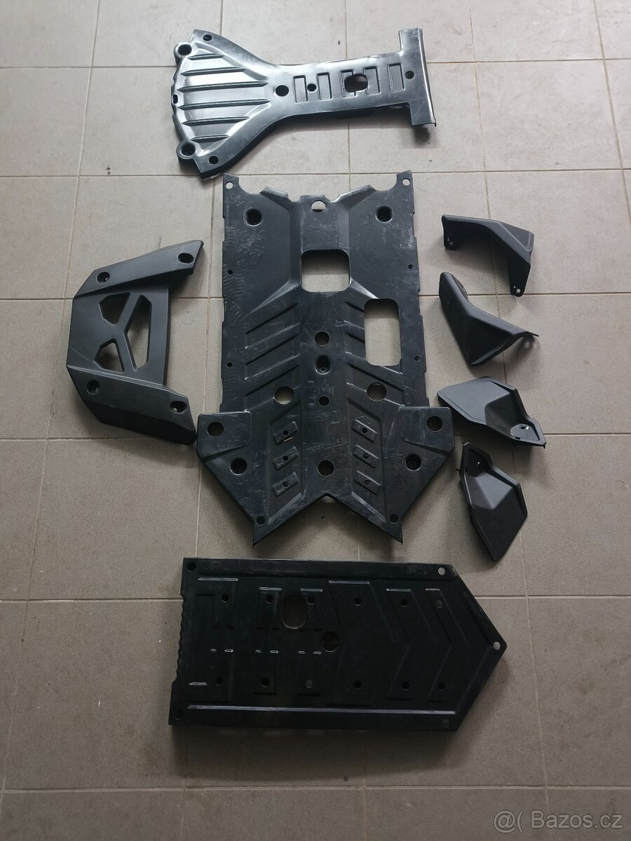 Prodám plastový kryt podvozku Gladiátor X1000 G2