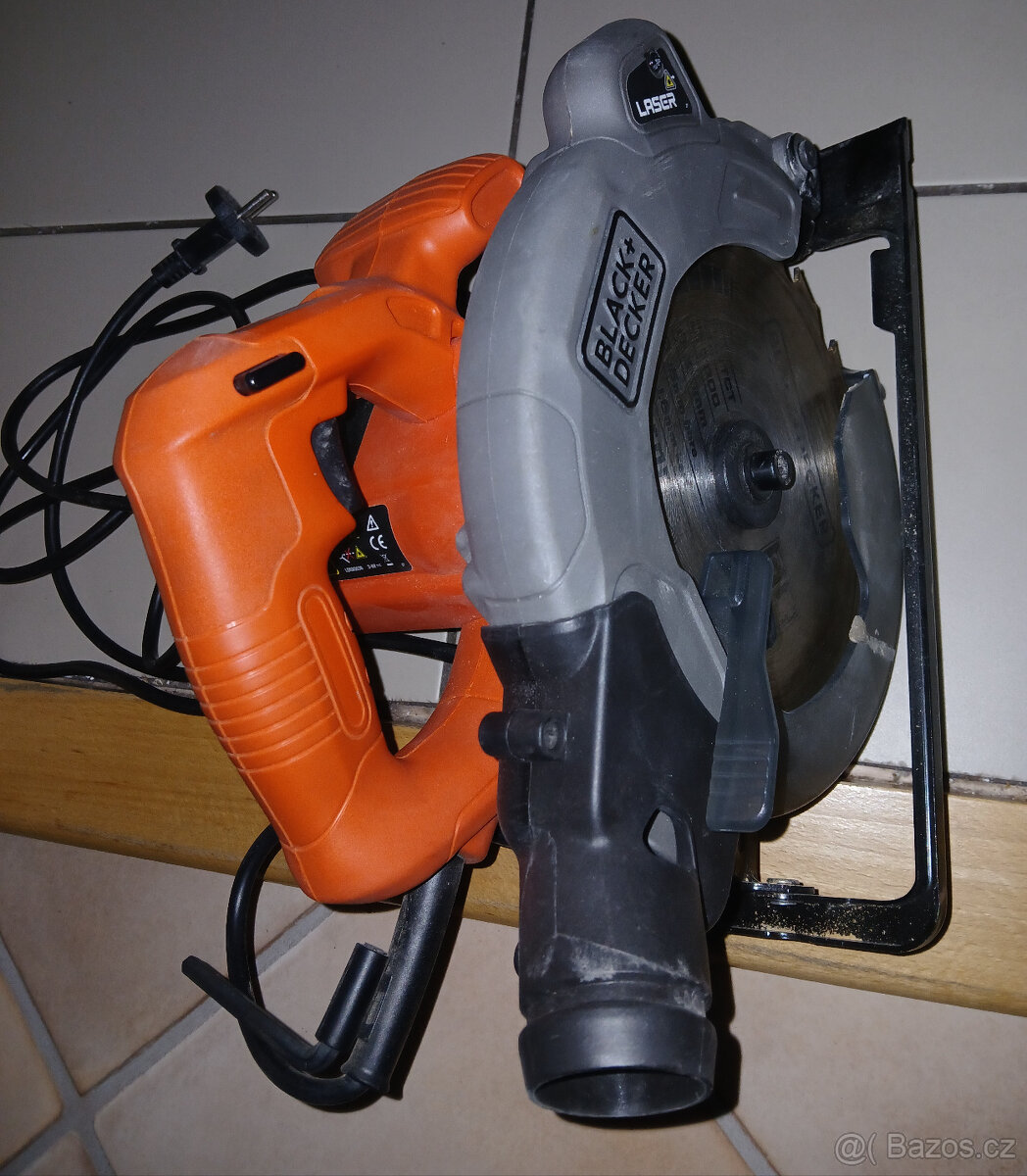 Kotoučová pila Black Decker CS 1250L