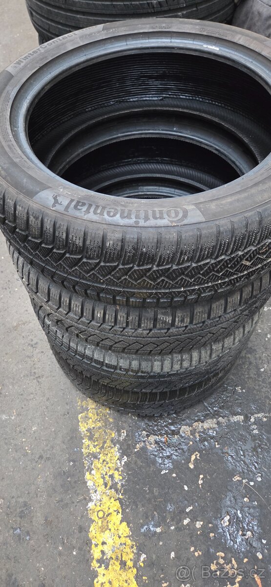 Zimní pneu - Dvourozměr 255/45R20 + 235/50 R20 Continental