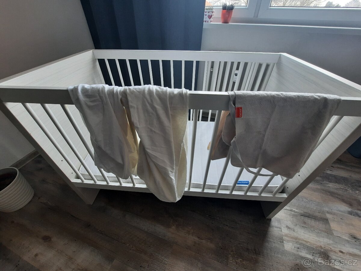 postýlka klups, matrace