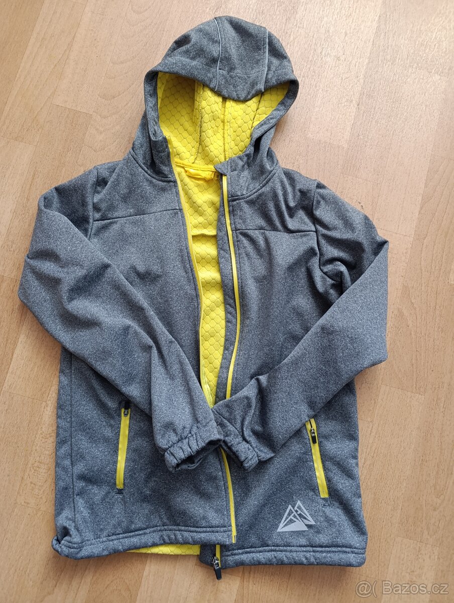 Jarní softshellová bunda