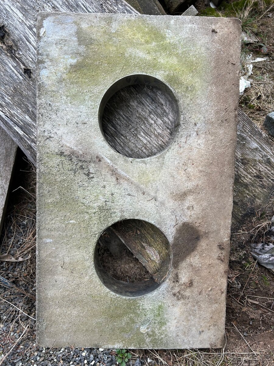 Komínová krycí deska