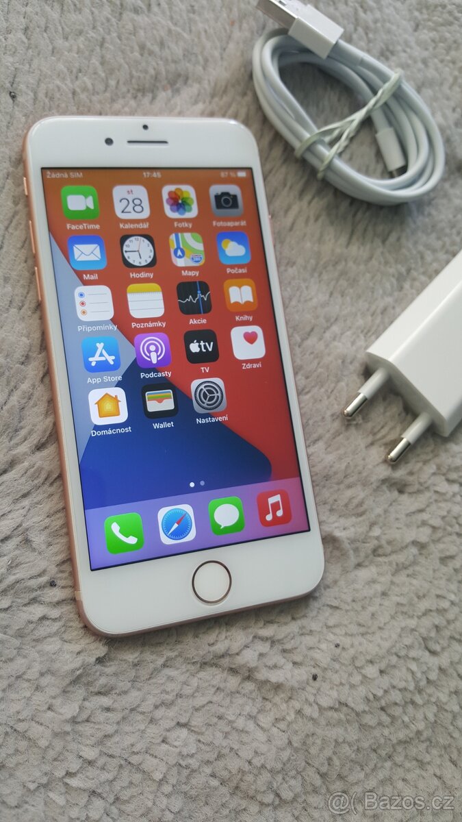 iPhone 8 64gb rosegold stav baterie 99%