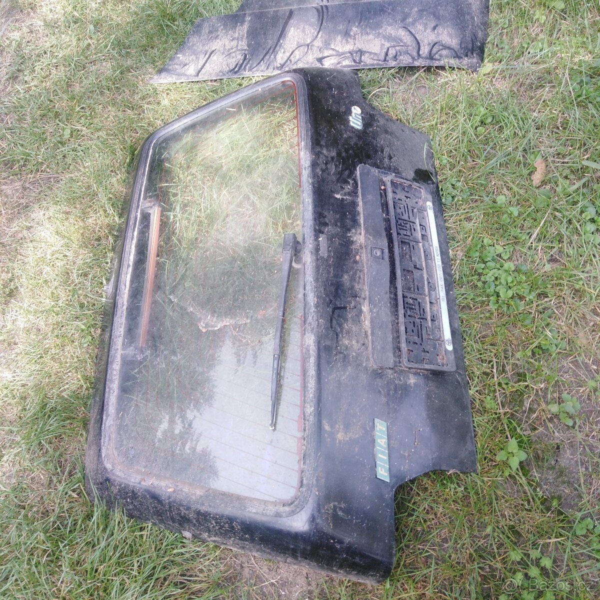 Páté dveře Fiat Uno