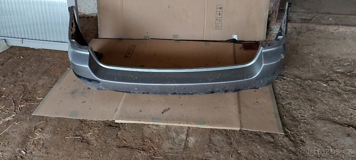 Zadní nárazník Subaru Outback r.2004-2009