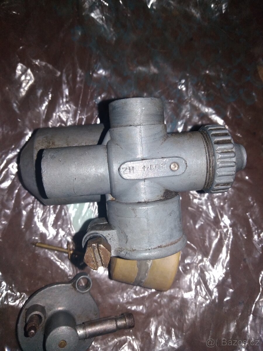 JAWA PAŘEZ PAŘIZEK 550 555 karburator 2914 HZ