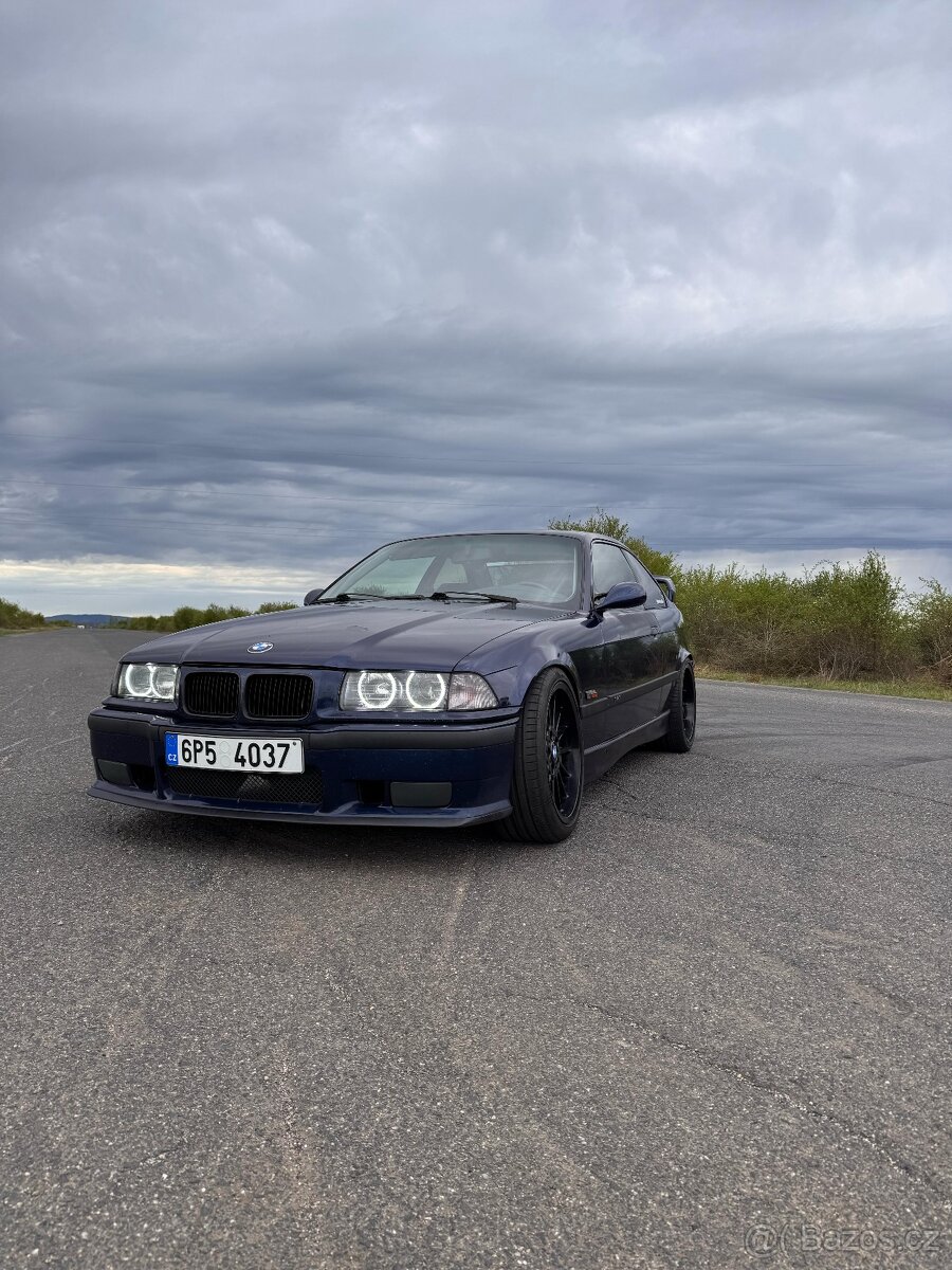 bmw e36 325i coupe