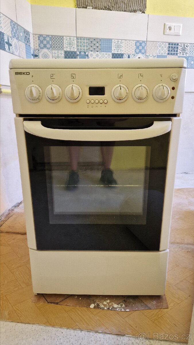 BEKO - kombinovaný sporák