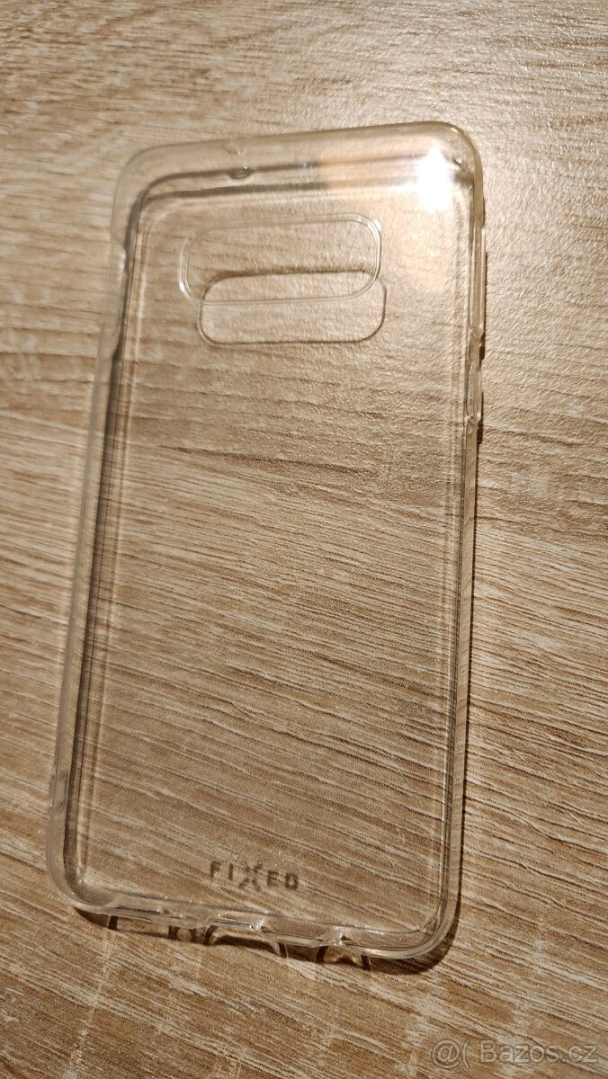 Kryt na mobil FIXED pro Samsung Galaxy S10e čirý