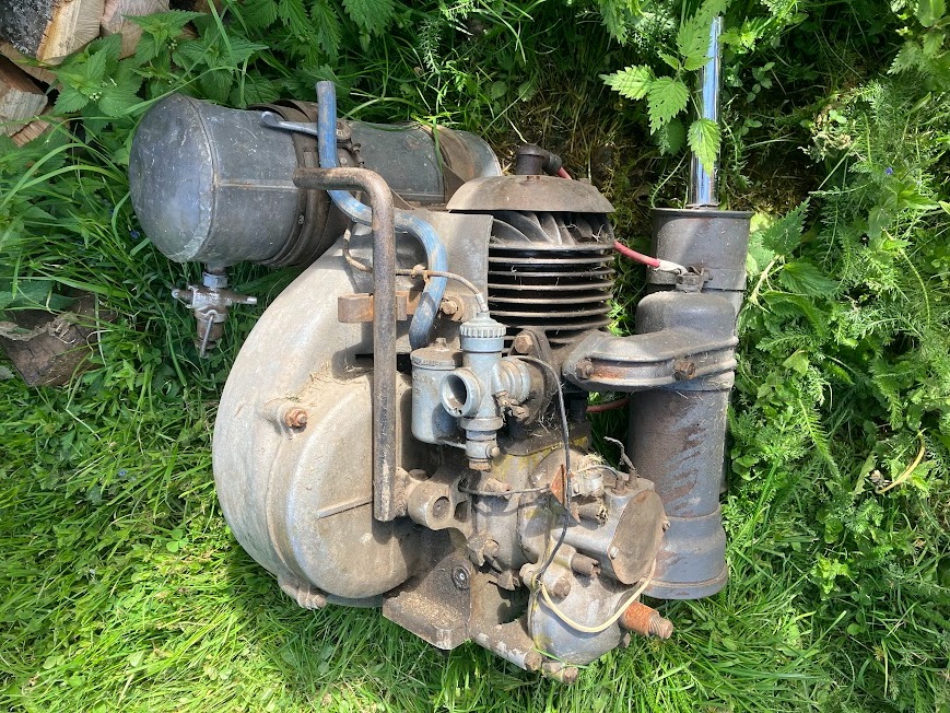 starý německý stabilní motor