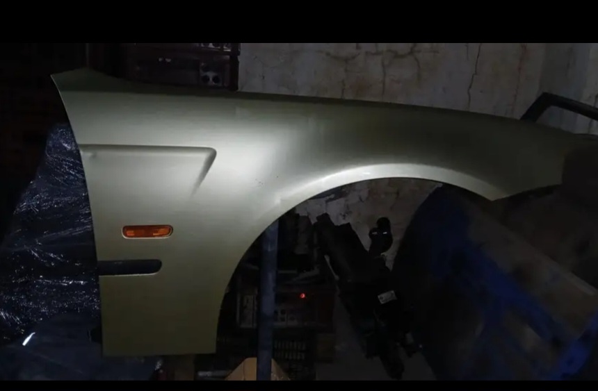 E46 compact blatnik pravý