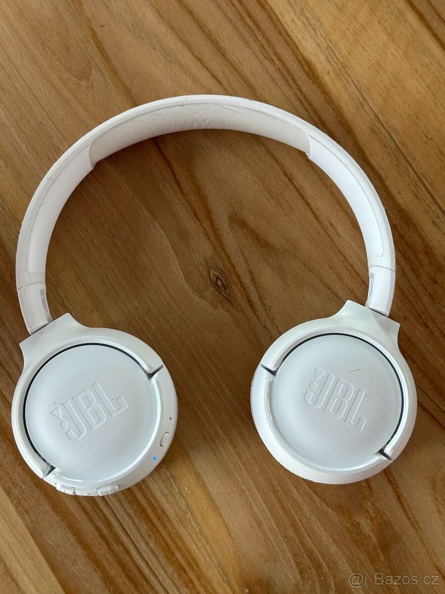 Sluchátka JBL Tune 510BT bílá