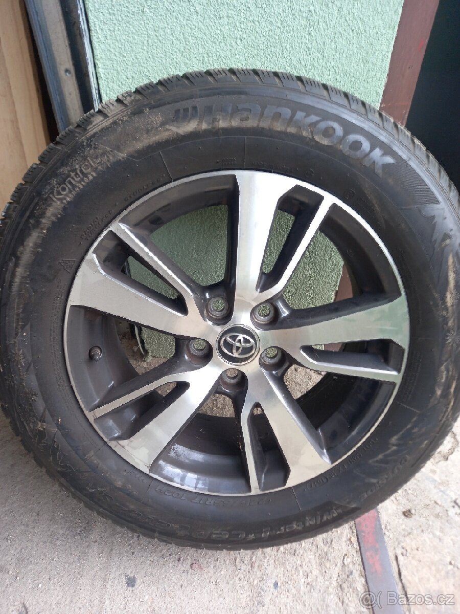 Prodám Kola Toyoty 225/65 r17