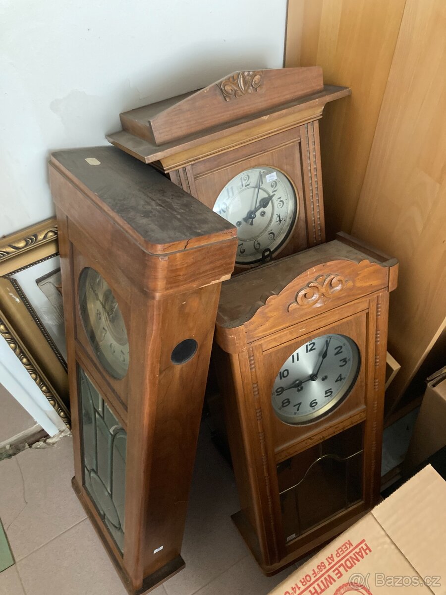 3 X HODINY