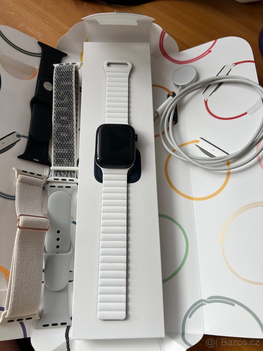 Apple Watch 8 série 45 mm