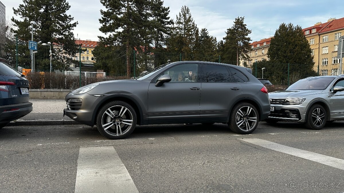 Porsche Cayenne II, 4.8 V8, benzin, 400hp, 2010, 210tkm,BOSE